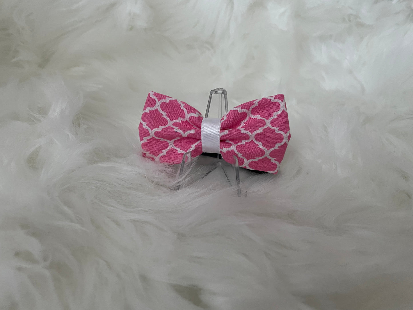 White and Pink Lantern Pattern - Bow
