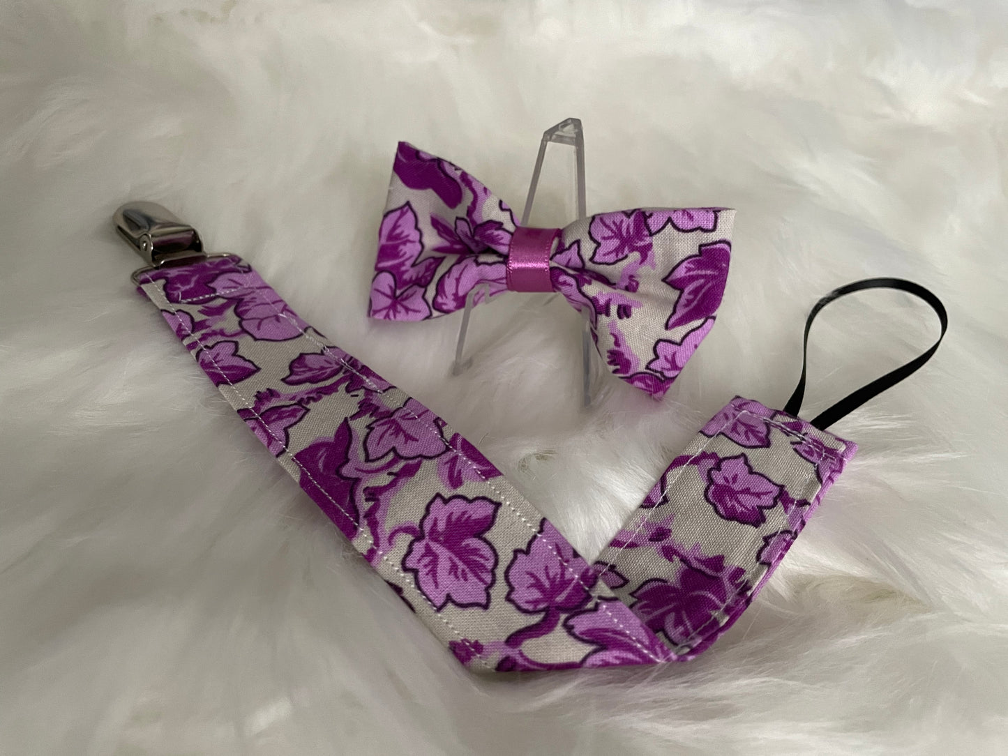 Purple Flowers - Bow and Pacifier/Toy Tether Matching Set