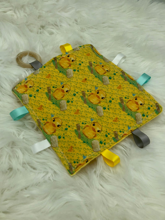 Rubber Duckies- Crinkle Tag Sensory