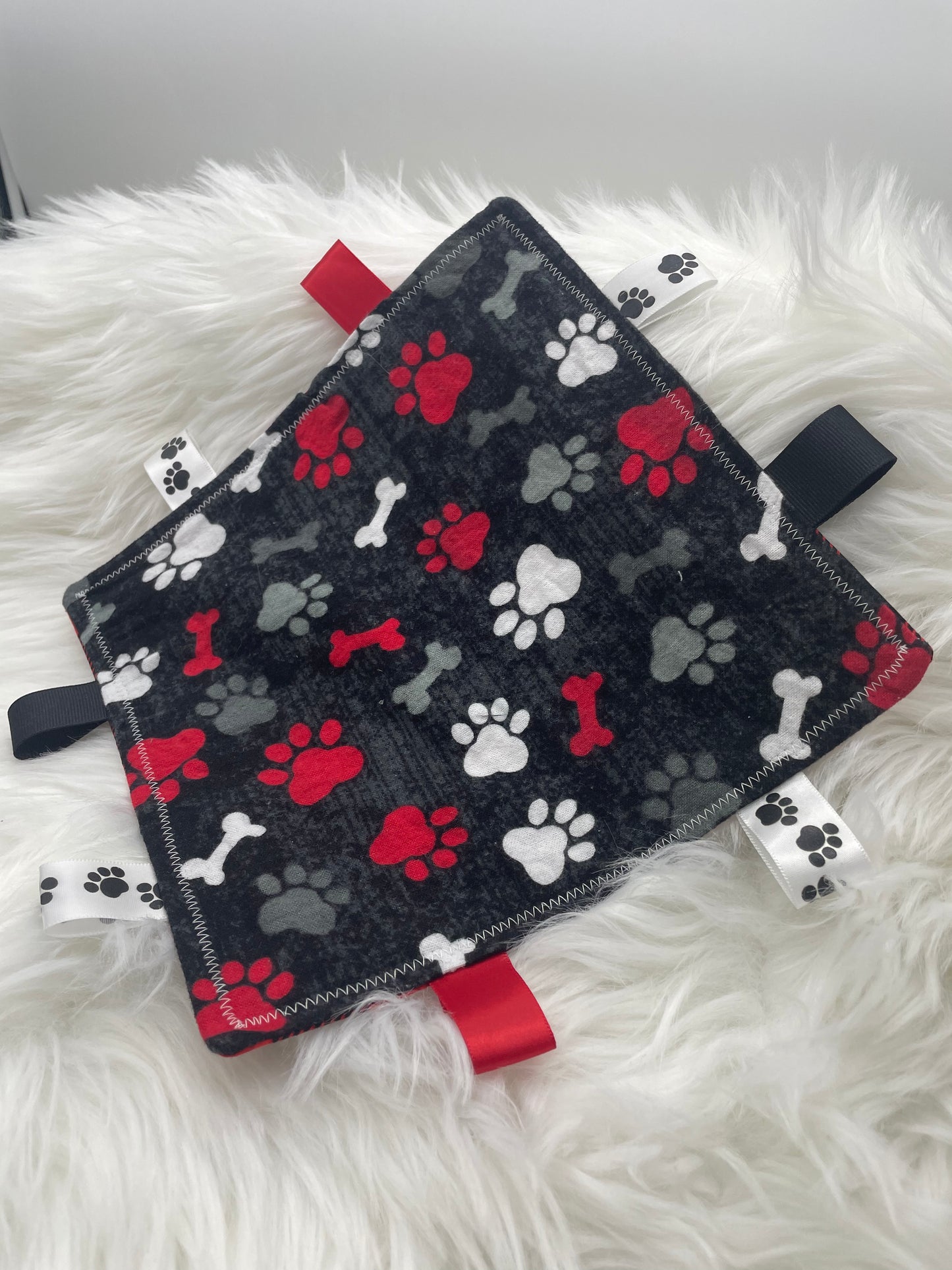 Red, White and Grey Paw Prints - Crinkle Tag Sensory