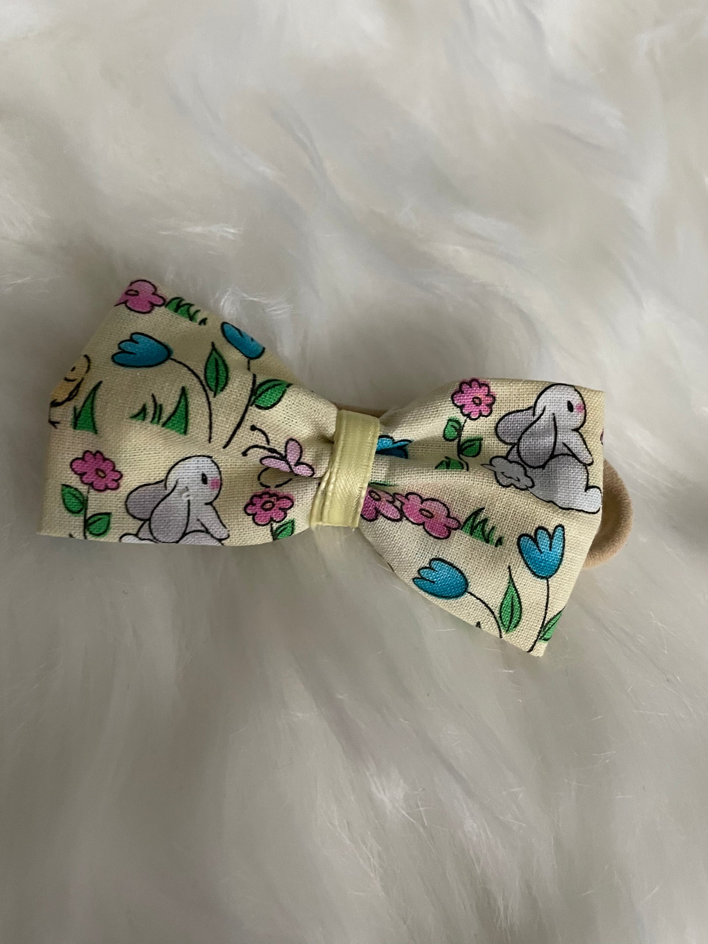 Bunny Trail -Holiday Bow