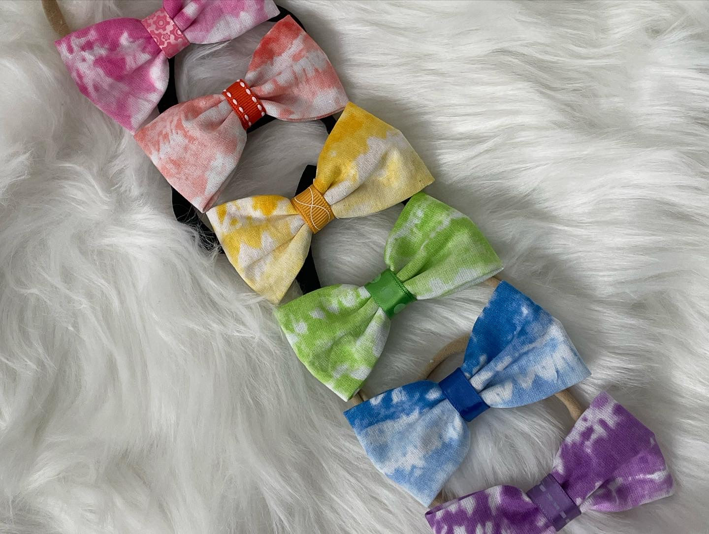 Tie Dye Rainbow   - Bow (Single and Set)