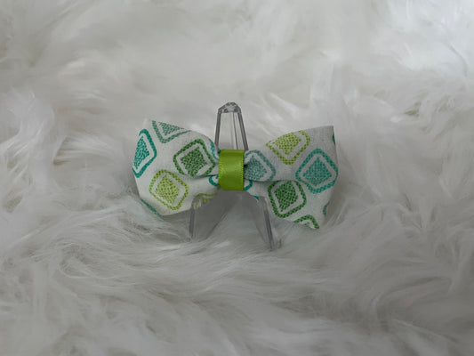 Green Diamonds - Bow