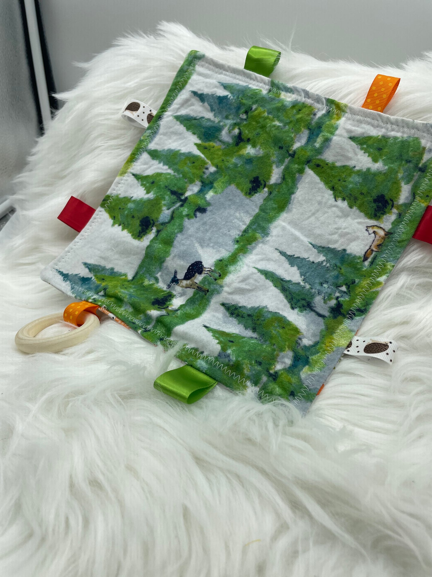 Orange Fox - Crinkle Tag Sensory