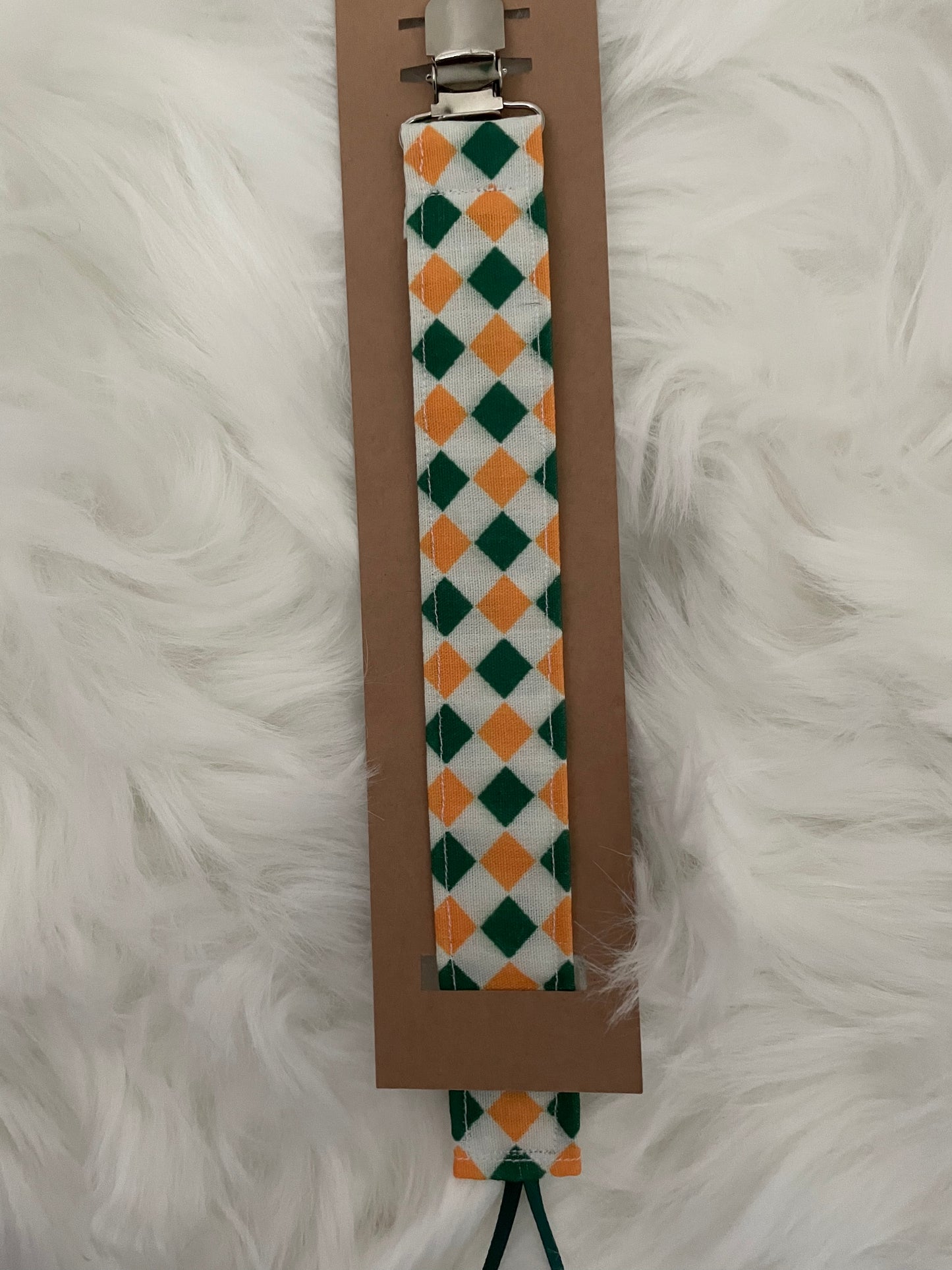 Lucky Shamrocks- Holiday Pacifier/Toy Tether Individual