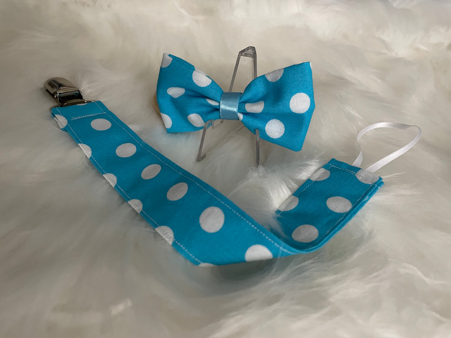 Blue Polka Dots- Bow and Pacifier/Toy Tether Matching Set