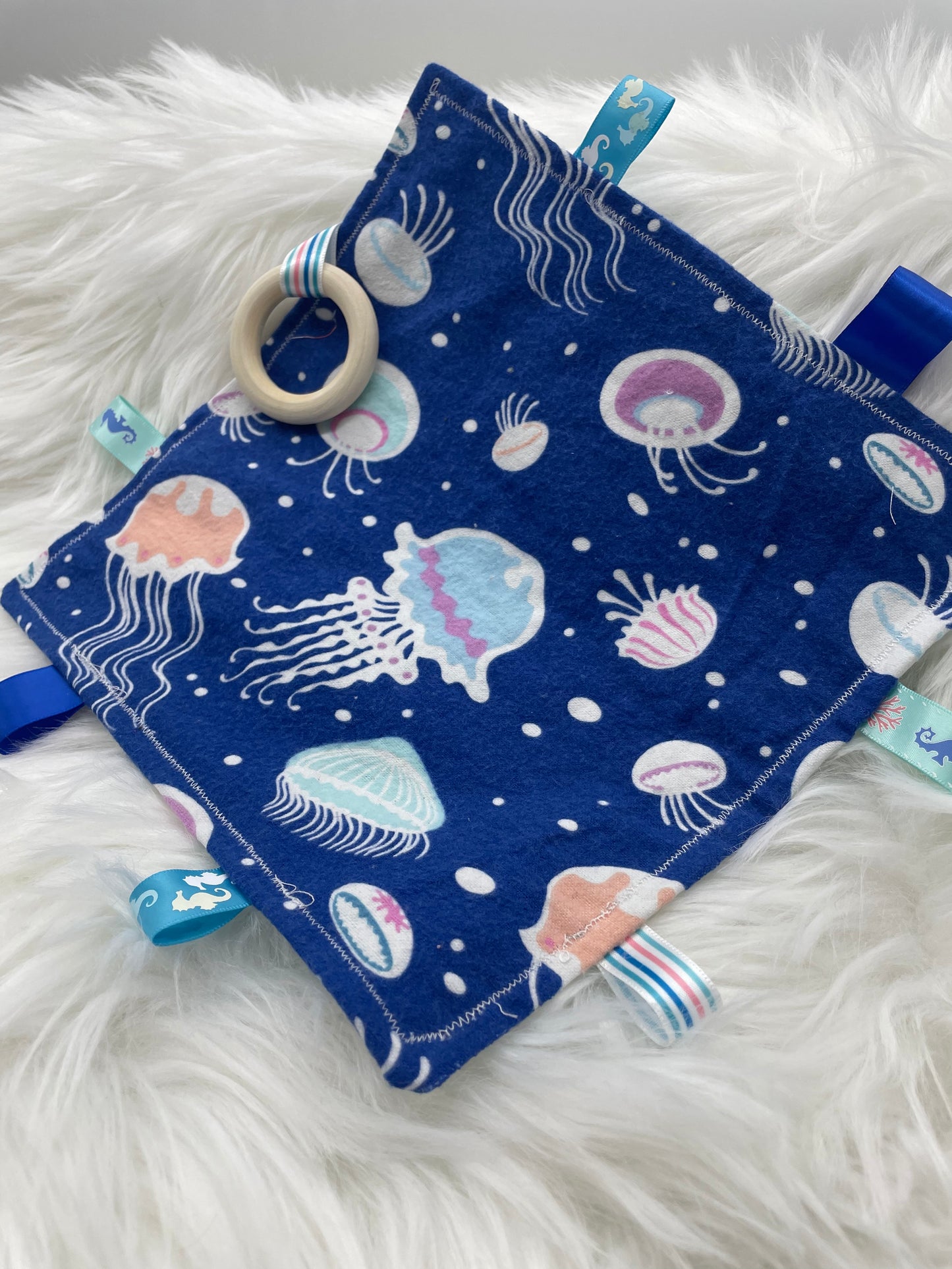 Jelly Fish - Crinkle Tag Sensory *Glows in the Dark*